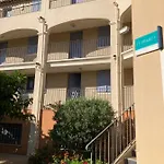 L'escale 아파트
